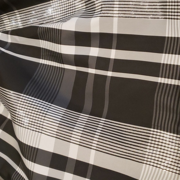 Like new Baby girl 12 month black, white, gray, & red Cherokee dress - Picture 7 of 9